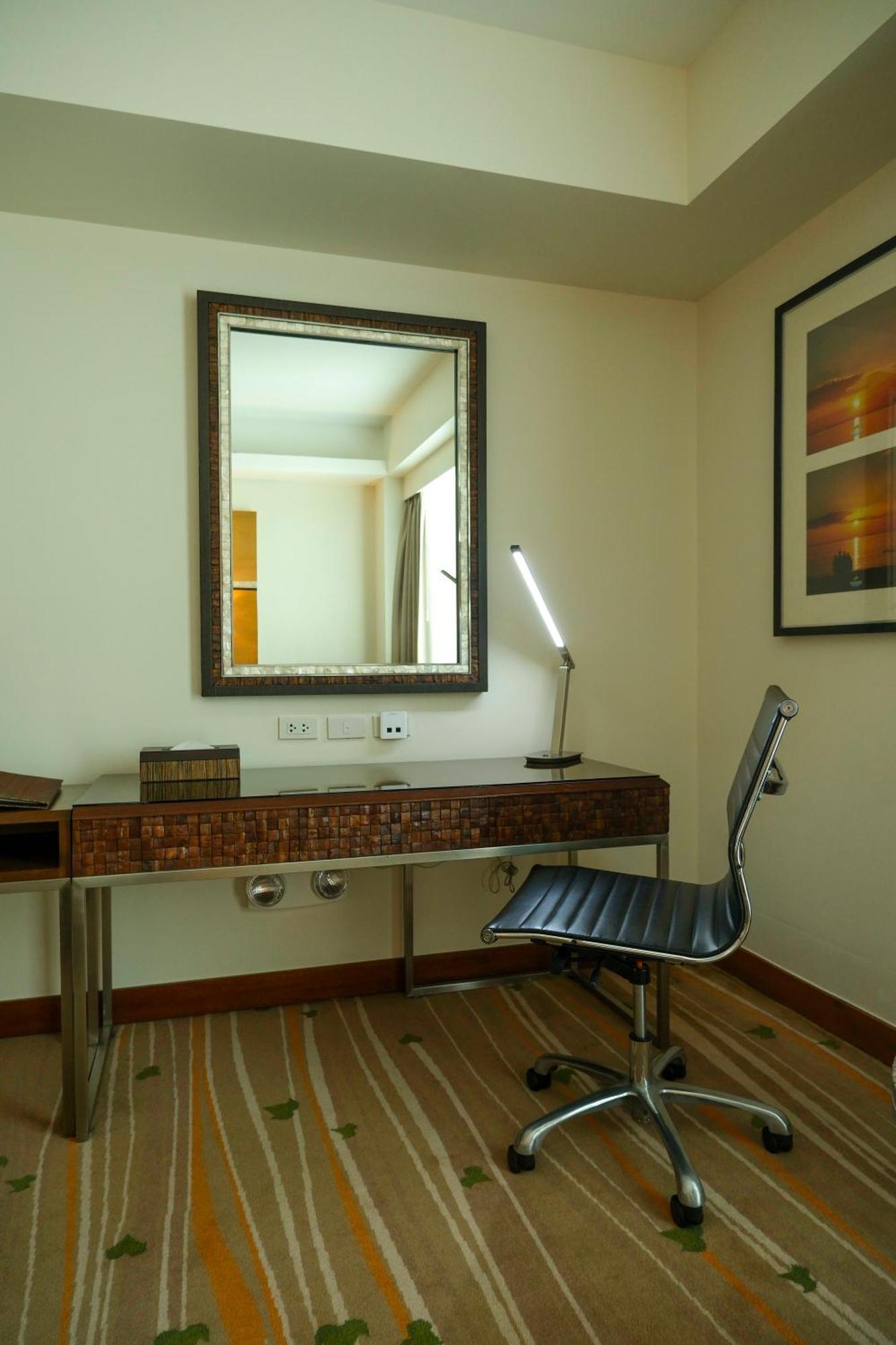 Hotel Best Western Plus The Ivywall Hotel - Palawan 4*